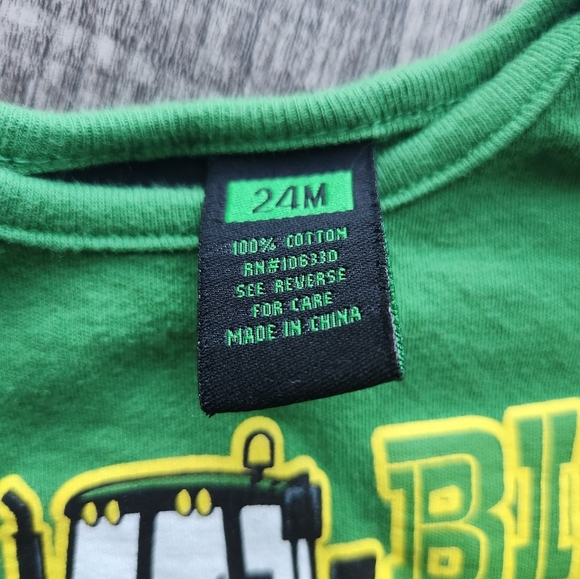 John Deere Green Baby Onesie 24 Months - Picture 2 of 4